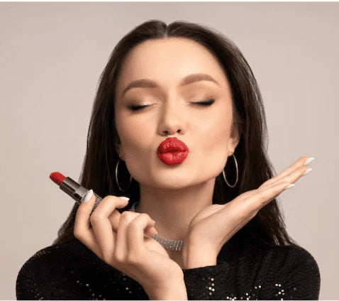 Miss Rose - Light Bulb Lipstick