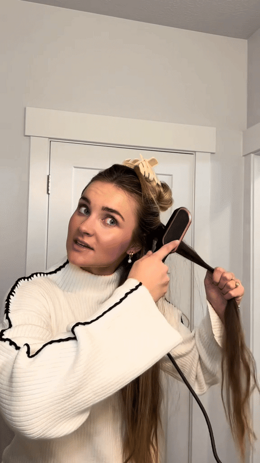 🔥 Electric Hair Straightening Comb – Fast & Safe Styling Brush